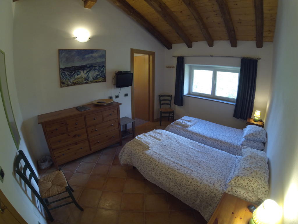 Buia Al Campo Di Sotto Bed & Breakfast חדר תמונה
